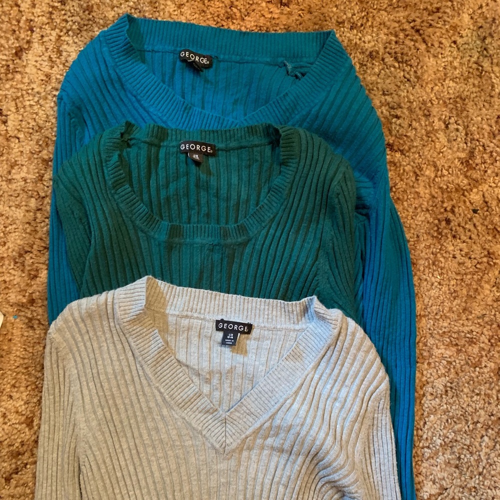 3 GEORGE, skin tight and long sleeve set.